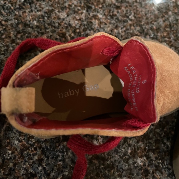 Baby Gap Baby Boy Desert Boots Size 5US In Good Condition - Picture 4 of 5